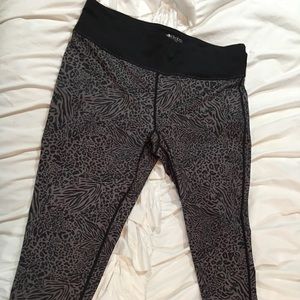 Leopard workout Capri